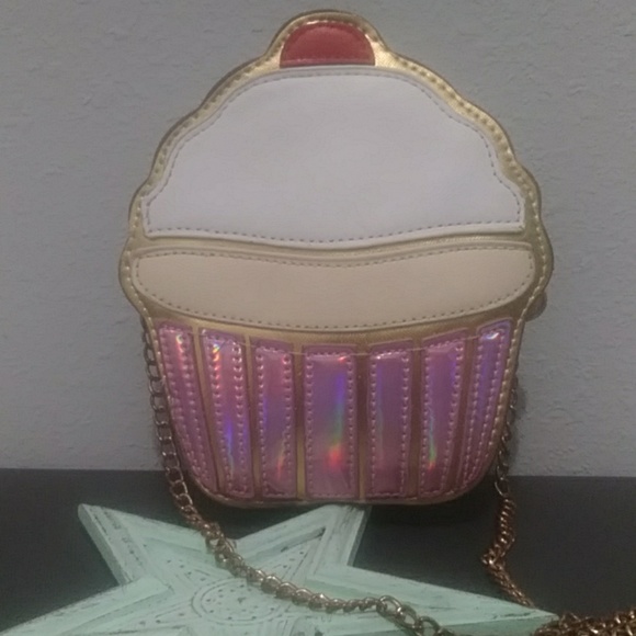 Handbags - Cupcake Crossbody